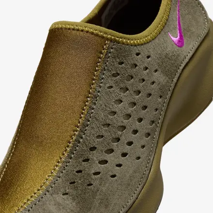 ナイキ ウィメンズ エア スーパーフライ モック ミディアム オリーブ/オリーブ フラック/ビビッド パープル