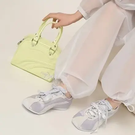 リリー ブラウン × プーマ H-ストリート サックス