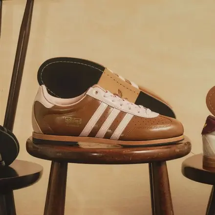 アディダス オリジナルス J-ボーリング "20TH ANN FASHION SHOW" ワイルド ブラウン/コア ブラック/ゴールド メタリック