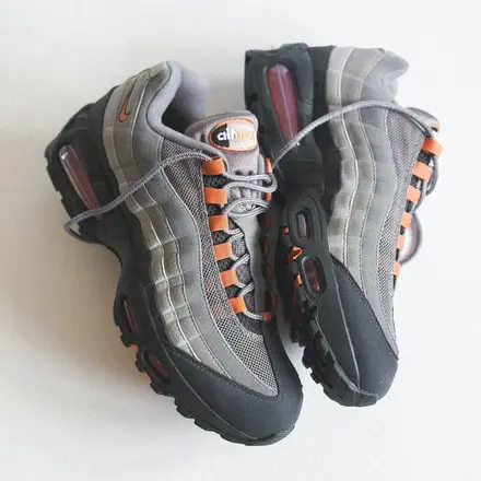 ナイキ エア マックス 95 ビッグ バブル "カレー"