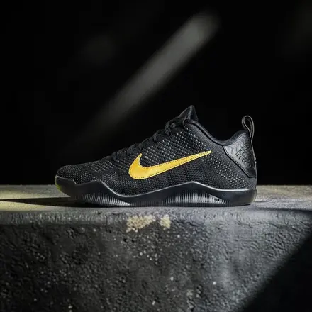 ナイキ コービー 11 エリート プロトロ ブラック/メタリック ゴールド
