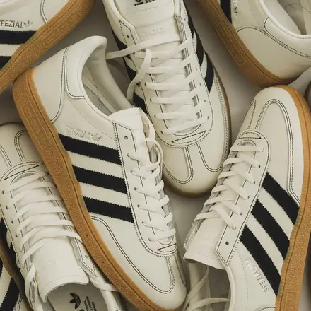 アダム エ ロペ × アディダス オリジナルス ハンドボール スペツィアル ホワイト