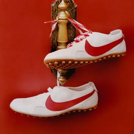 ナイキ ムーン シュー OG SP サミット ホワイト/ガム ライト ブラウン/チーム クリムゾン