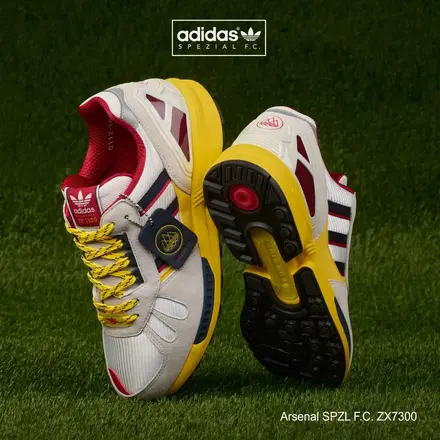 アーセナル × アディダス オリジナルス ZX 7300 SPZL F.C. クリスタルホワイト