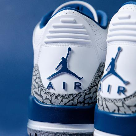 Nike Air Jordan 3 Retro "True Blue"
