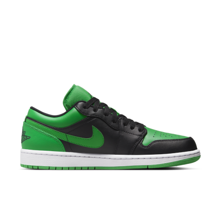 NIKE　エアジョーダン1 black and lucky green