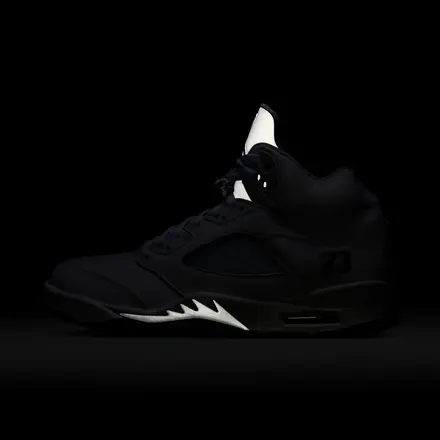 【国内5月2日発売予定】ナイキ エアジョーダン 5 ホワイト/メタリックシルバー/ブラック(HQ7978-103)