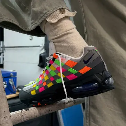 ナイキ エア マックス 95 ビッグバブル ウーブン マルチカラー