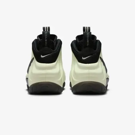 【海外7月24日発売予定】ナイキ エア フォームポジット プロ PRM サミット ホワイト/ブラック(IV6246-100)