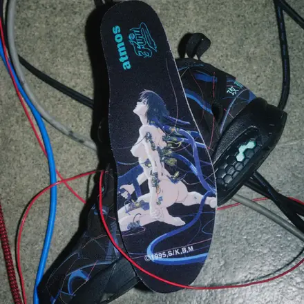 【国内1月30日/4月18日発売予定】 アトモス × 攻殻機動隊 × リーボック インスタポンプ フューリー 94 ブラック(100249524)