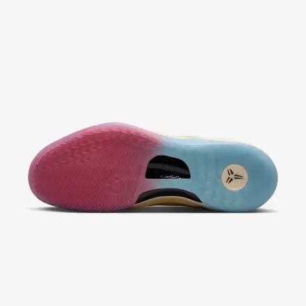 【国内4月24日発売予定】ナイキ コービー 8 プロトロ EXT “イヤー オブ ザ ホース”(IM1820-100)