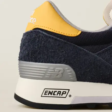 【海外3月26日発売予定】エメ レオン ドレ × ニューバランス 1300 ネイビー/イエロー