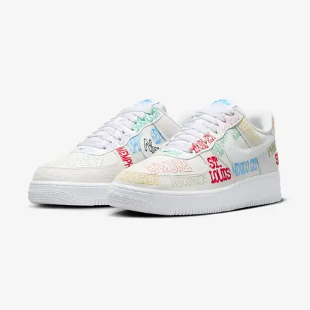 【2026年発売予定】ナイキ エア フォース 1 ロー “オン ツアー” 2色