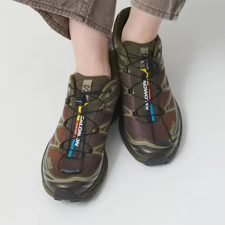 【国内先行予約/4月発売予定】ビューティ&ユース × サロモン XT-6 ダーク ブラウン(L45441800)