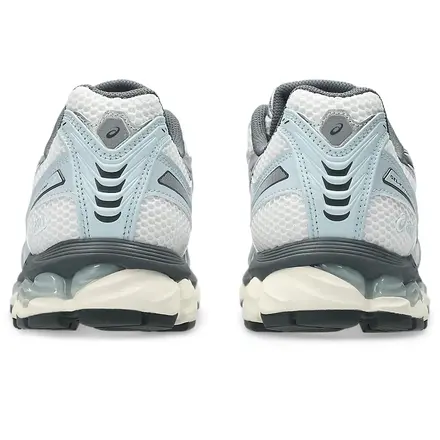 【国内3月26日発売予定】アシックス スポーツスタイル ゲル カヤノ 12.1 ホワイト/キャリア グレー(1203A759.103)