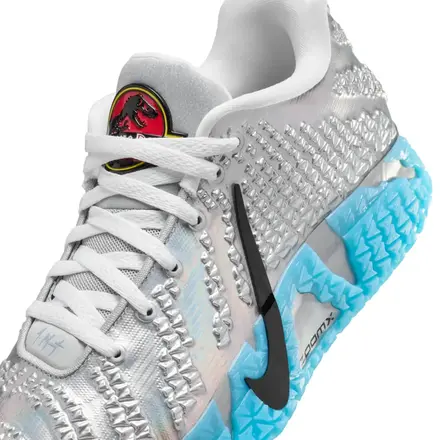 ジュラシック・パーク × ナイキ ジャ 3 EP メタリック シルバー/ブラック/ホワイト/バルティック ブルー(IU7239-002)