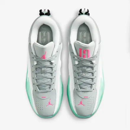 【国内4月5日発売予定】ナイキ ジョーダン エア シリーズ 2 ホワイト/メタリック シルバー ピンク ブラスト/ライト パミス(HV4419-103)