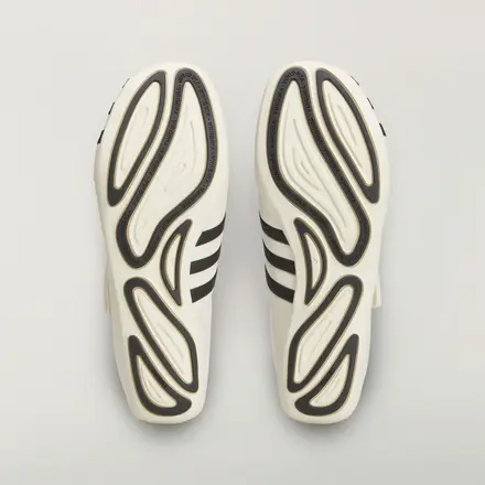 【海外4月4日発売予定】ファレル・ウィリアムス × アディダス オリジナルス バリオ フラット アーサー 2色