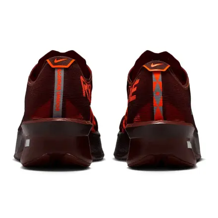 【国内4月4日発売予定】レネゲード × ナイキ ズームX ヴェイパーフライ ネクスト% 4 NRG ブラウン バサルト/ブロンズ エクリプス/バーガンディ アッシュ/ハイパー クリムゾン(IQ7313-200)