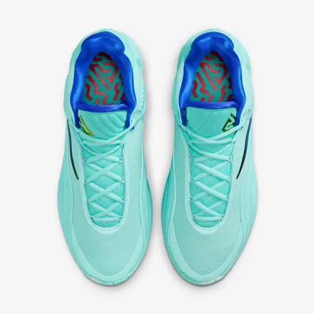 【国内4月1日発売予定】ナイキ ヤニス フリーク 7 EP ライト アクア/レーサー ブルー/サミット ホワイト/ブライト クリムゾン(HF3451-402)