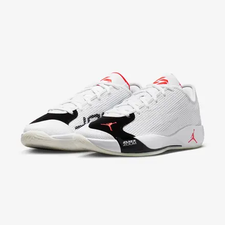 【国内4月1日発売予定】ナイキ エア ジョーダン ルカ 77 PF ホワイト/ブラック/セイル/ブライト クリムゾン(IF1611-101)