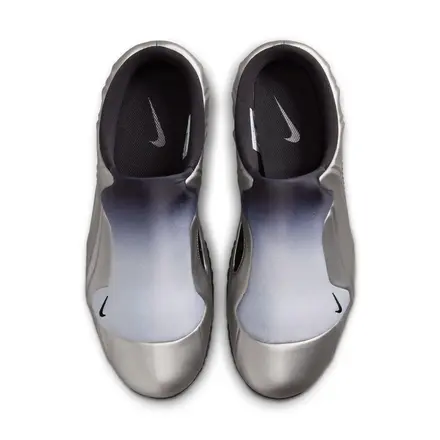 ナイキ クロッグポジット メタリック ダーク グレー/ブラック/メタリック シルバー(IR5919-044)