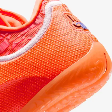 【海外6月1日発売予定】ナイキ レブロン 23 FK "シュー バッグ" セーフティ オレンジ/メタリック ゴールド/ウルフ グレー(IV5647-800)