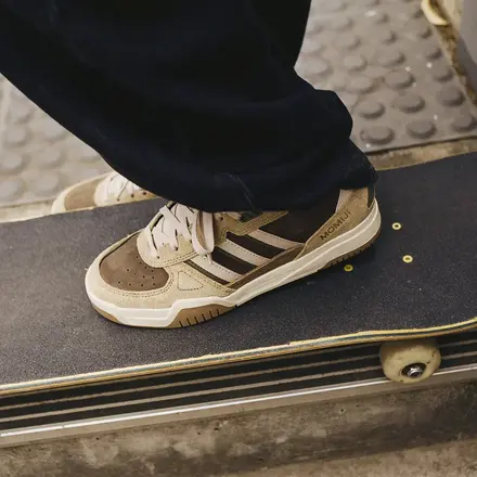 西矢 椛 × アディダス スケートボーディング テッキラ カップ カードボード/アース ストレータ/クリスタル リネン(KH6519)