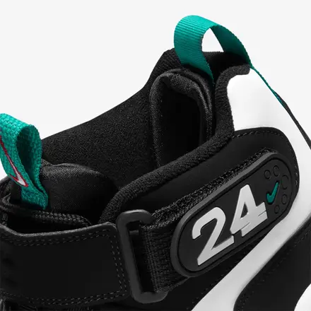 【海外2026年4月15日発売予定】ナイキ エア グリフィー マックス 1 ホワイト/ブラック/グリーン(DD8558-100)