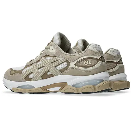 【国内先行予約/4月10日発売予定】アシックス スポーツスタイル ゲル-NYC 2.0 ホワイト/フェザー グレー(1203A895.102)