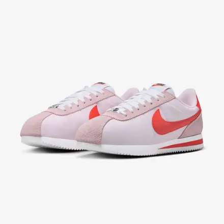 【国内3月30日発売予定】ナイキ ウィメンズ コルテッツ テキスタイル ピンク フォーム/ホワイト/セーフティ オレンジ/ライト クリムゾン(DZ2795-609)