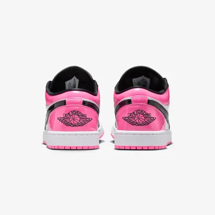 【海外4月30日発売予定】ナイキ ウィメンズ エア ジョーダン 1 ロー SE ピンクシクル/ホワイト/ブラック(IV2446-684)