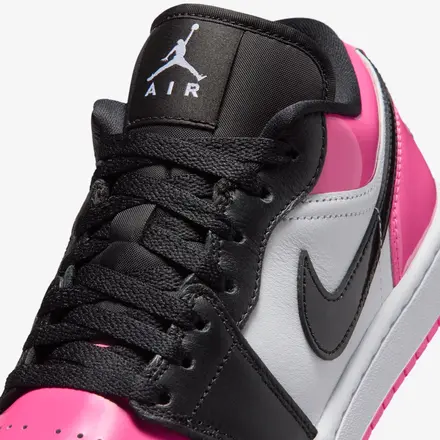 【海外4月30日発売予定】ナイキ ウィメンズ エア ジョーダン 1 ロー SE ピンクシクル/ホワイト/ブラック(IV2446-684)