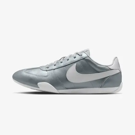 【国内4月2日発売予定】ナイキ ウィメンズ スプリント シスター メタリック シルバー/グレー フォグ/ホワイト/ホワイト(II6984-001)