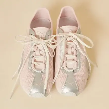 【国内4月3日/5月6日発売予定】スナイデル × プーマ H-ストリート ライトピンク/シルバー