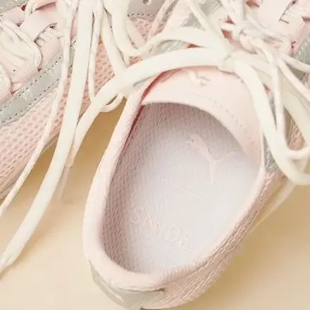 【国内4月3日/5月6日発売予定】スナイデル × プーマ H-ストリート ライトピンク/シルバー