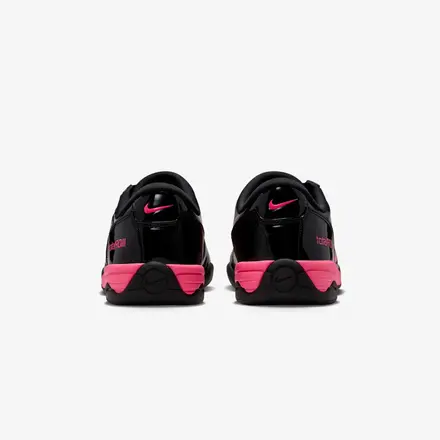 【2026年発売予定】ナイキ トータル 90 III ブラック/ハイパー ピンク(IV4862-010)