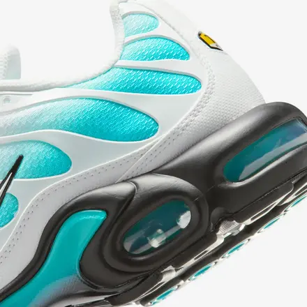 【海外5月1日発売予定】ナイキ エアマックス プラス ダスティ カクタス/ブラック/ホワイト(IU7539-345)