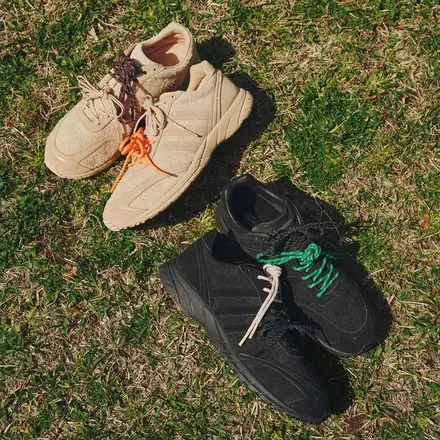 ビリーズ × アディダス アディゼロ アディオス OG 2色