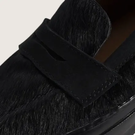 【国内先行予約/4月7日発売予定】 ヴァンズ プレミアム ローファー 53 ポニー ヘア ブラック(VN000VASBLA)