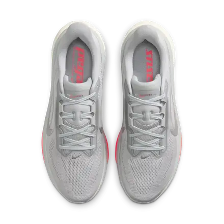 【海外7月27日発売予定】 ナイキ ペガサス 42 ウルフ グレー/フォトン ダスト/ライトニング クリムゾン/メタリック シルバー(IB1873-004)