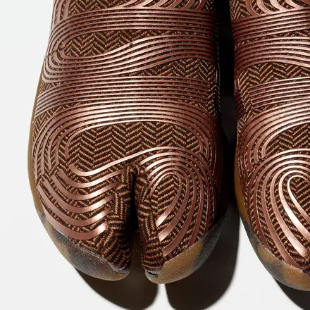  【国内4月11日/30日発売予定】 キコ・コスタディノフ × アシックス ライサ FF 2色