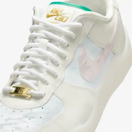 【2026年発売予定】 レブロン・ジェームズ × ナイキ エアフォース 1 ロー "マーブル"(IQ5373-100)