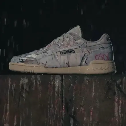 【海外4月18日発売予定】 スニーカー ポリティクス × リーボック ワークアウト プラス "ウィッシング リチュアル"