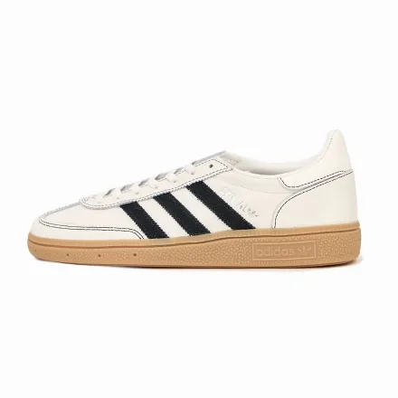 【国内先行予約/4月24日発売予定】アダム エ ロペ × アディダス オリジナルス ハンドボール スペツィアル ホワイト(GKA16100)