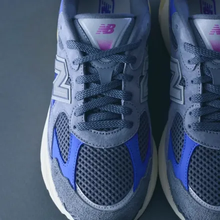 【国内4月22日発売予定】 リベレイダース × ユニック × ニューバランス アブゾーブ 2010 プリズム パープル(U20108ZC)