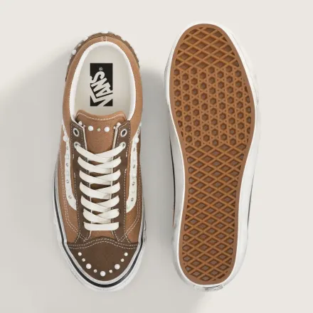 【国内4月21日発売予定】 ヴァンズ プレミアム オールドスクール 36 パール ビンテージ ココア(VN000E8VFST)