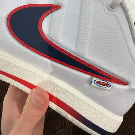  ナイキ ブック 2 "WNBA 30TH アニバーサリー"(IR6333-100)