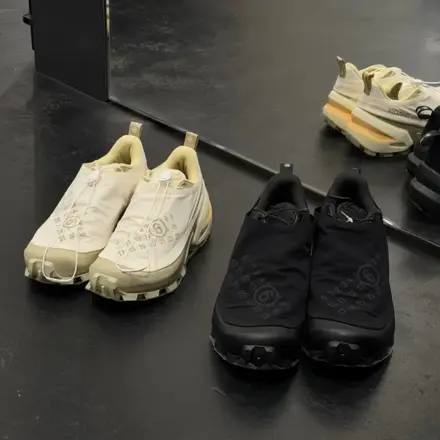  MM6 メゾン マルジェラ × サロモン クロス ダスト & XT-MM6