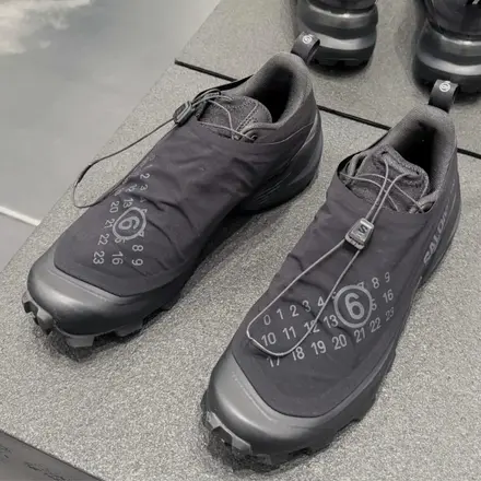 【2026年発売予定】 MM6 メゾン マルジェラ × サロモン クロス ダスト & XT-MM6